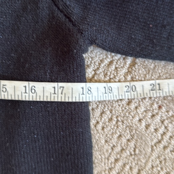 Ugly Christmas Sweater Black Pullover With Santa Size Large - Picture 6 of 6